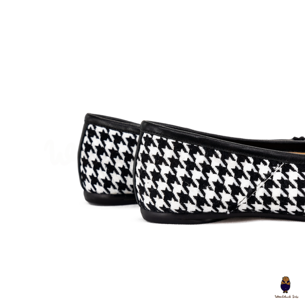 WoodchuckSato Houndstooth Fabric Leather Tabi Ballet Flats