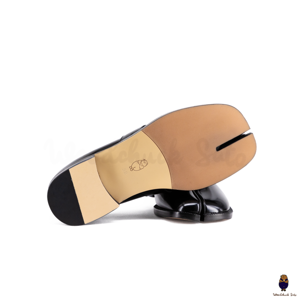 WoodchuckSato Black Edge-Beaded Cowhide Leather Tabi Penny Strap Loafers