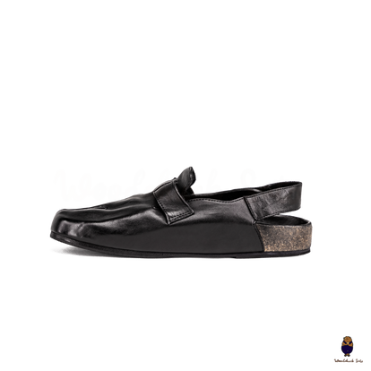 WoodchuckSato Black Horse Leather Tabi Split-Toe Buckle Sandals