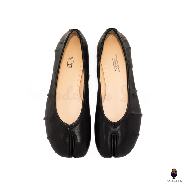 WoodchuckSato Black Leather Tabi Ballet Flats with Ruched Detailing