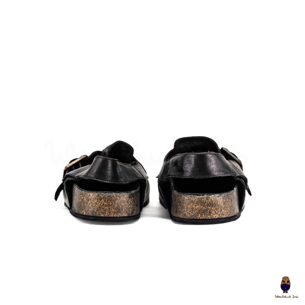 WoodchuckSato Black Horse Leather Tabi Split-Toe Buckle Sandals