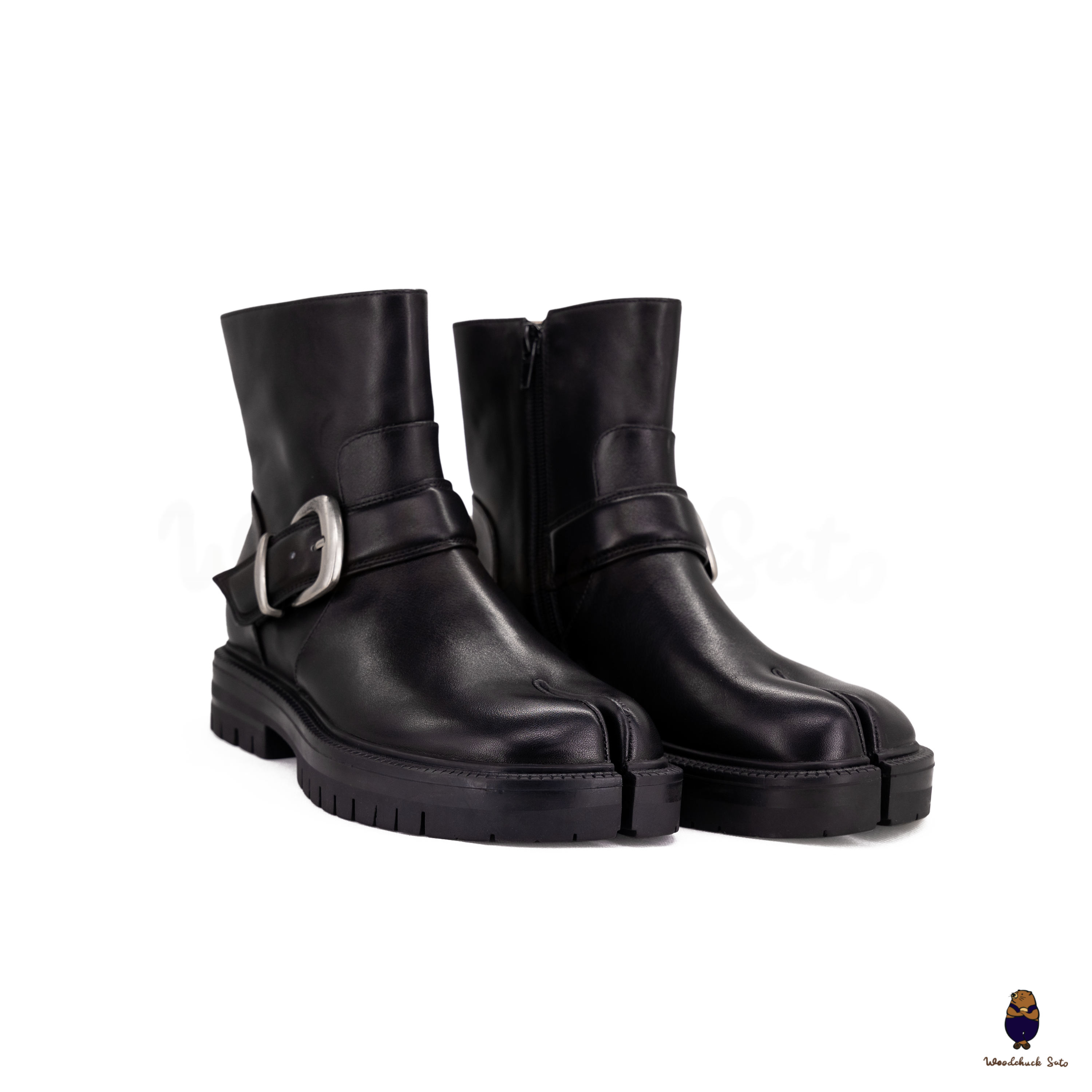 WoodchuckSato Black Cow Leather Tabi Split-Toe Platform Buckle