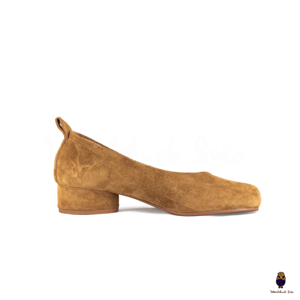 WoodchuckSato Brown Suede Cowhide Tabi Low Block Heel Pumps