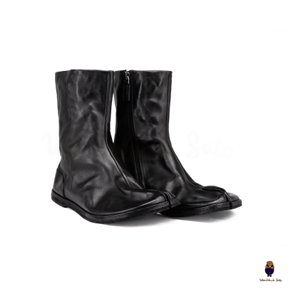 WoodchuckSato Black Horse Leather Tabi Split-Toe Flat Zip Boots