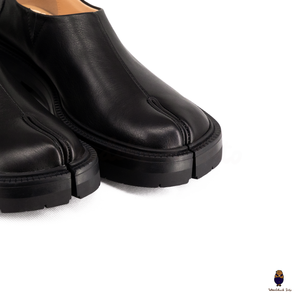 WoodchuckSato Black Leather Tabi Slip-On Lug Sole Loafers