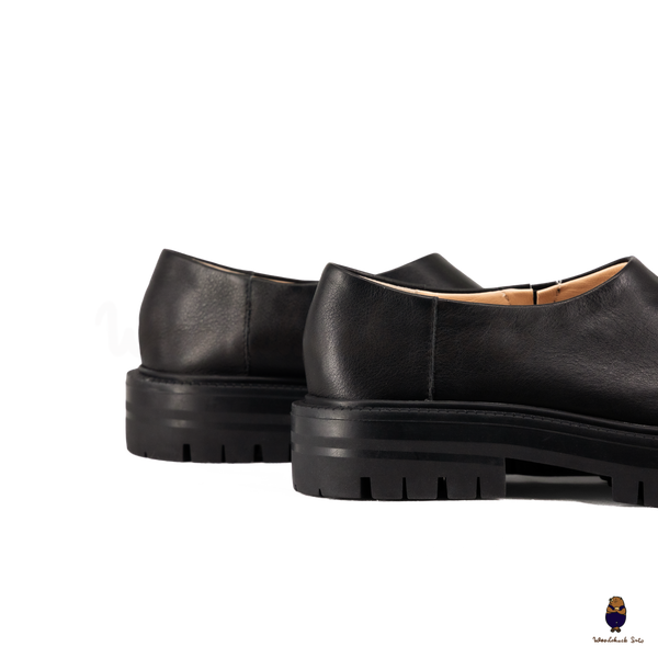 WoodchuckSato Black Leather Tabi Slip-On Lug Sole Loafers