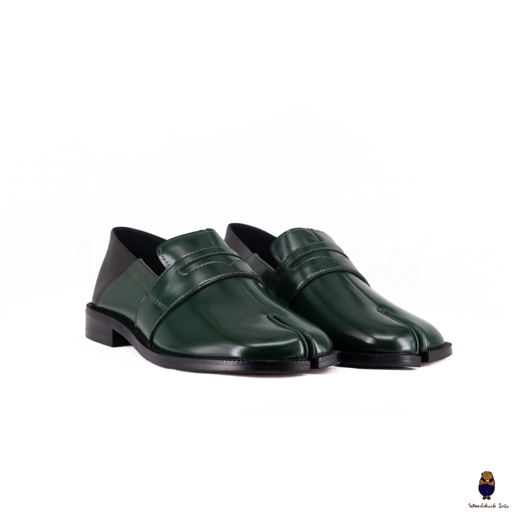WoodchuckSato Forest Green Fold-Heel Edge-Beaded Cowhide Leather