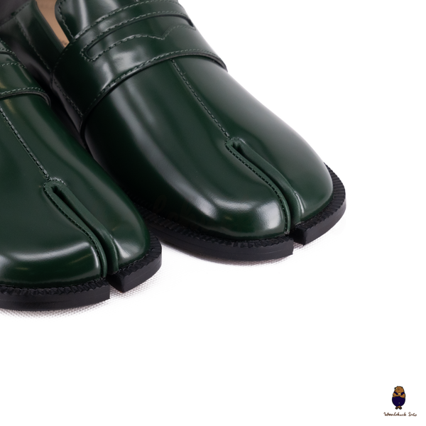 WoodchuckSato Forest Green Fold-Heel Edge-Beaded Cowhide Leather Penny Strap Tabi Loafers
