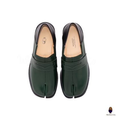 WoodchuckSato Forest Green Fold-Heel Edge-Beaded Cowhide Leather