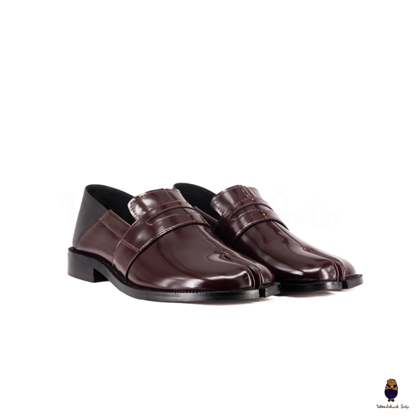 WoodchuckSato Burgundy Fold-Heel Edge-Beaded Cowhide Leather Penny Strap Tabi Loafers