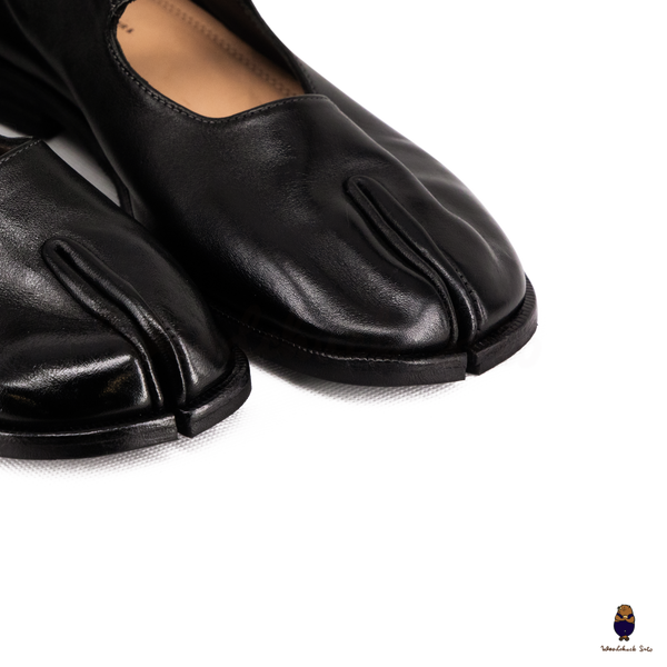 WoodchuckSato Black Horse Leather Tabi Mary Jane Shoes