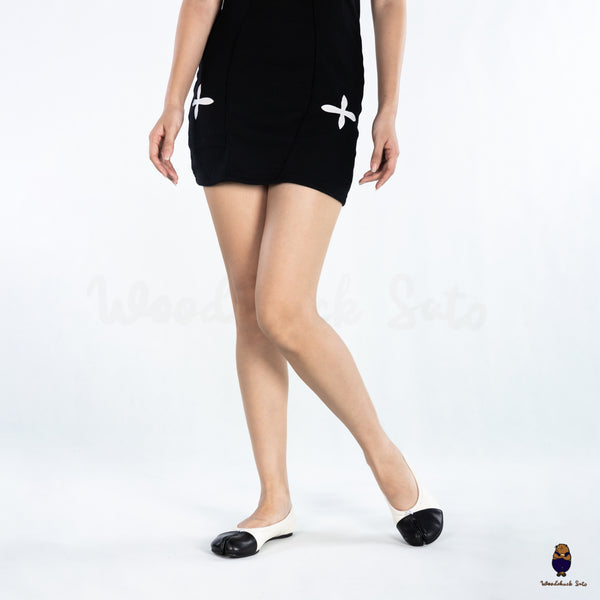 WoodchuckSato Two-Tone White & Black Leather Tabi Ballet Flats