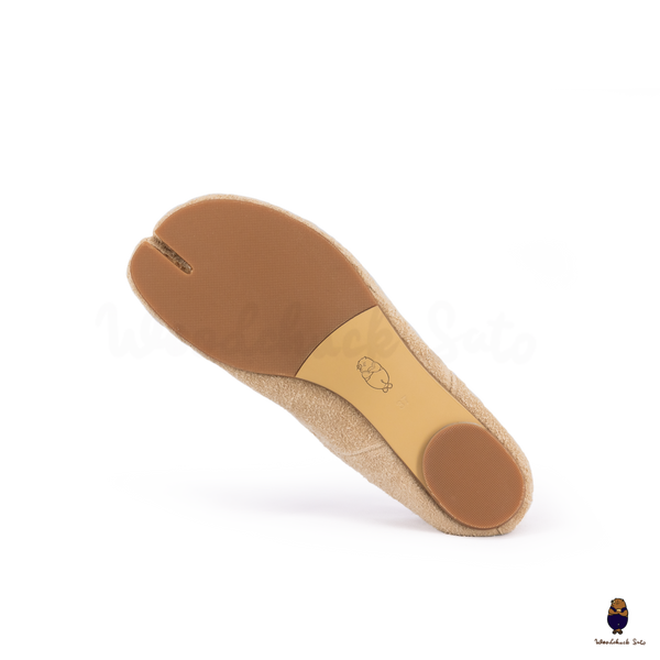WoodChuckSato Beige Ultra-Soft Fuzzy Cow Suede Tabi Ballet Flats
