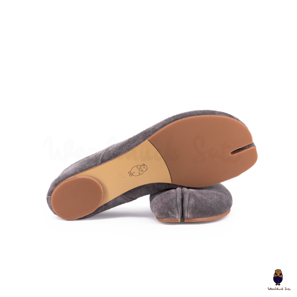 WoodChuckSato Grey Ultra-Soft Fuzzy Cow Suede Tabi Ballet Flats