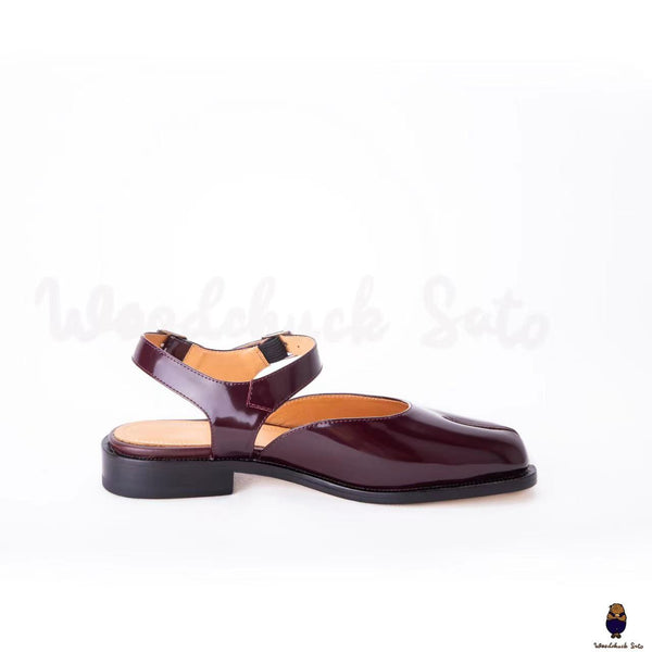 Woodchucksato Sandales tabi homme femme en cuir bordeaux à bout fendu