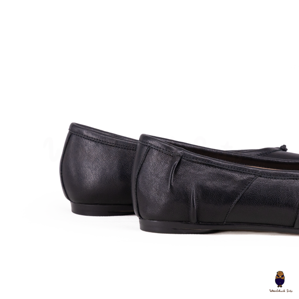 WoodChuckSato Damen- und Herren-Ballerinas Tabi Split-Toe „Distressed“ aus Leder in Schwarz, Größen EU 35–45