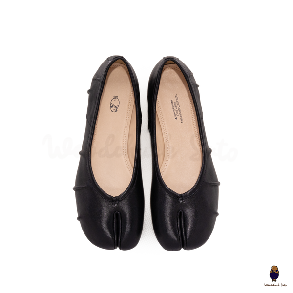 WoodChuckSato Damen- und Herren-Ballerinas Tabi Split-Toe „Distressed“ aus Leder in Schwarz, Größen EU 35–45