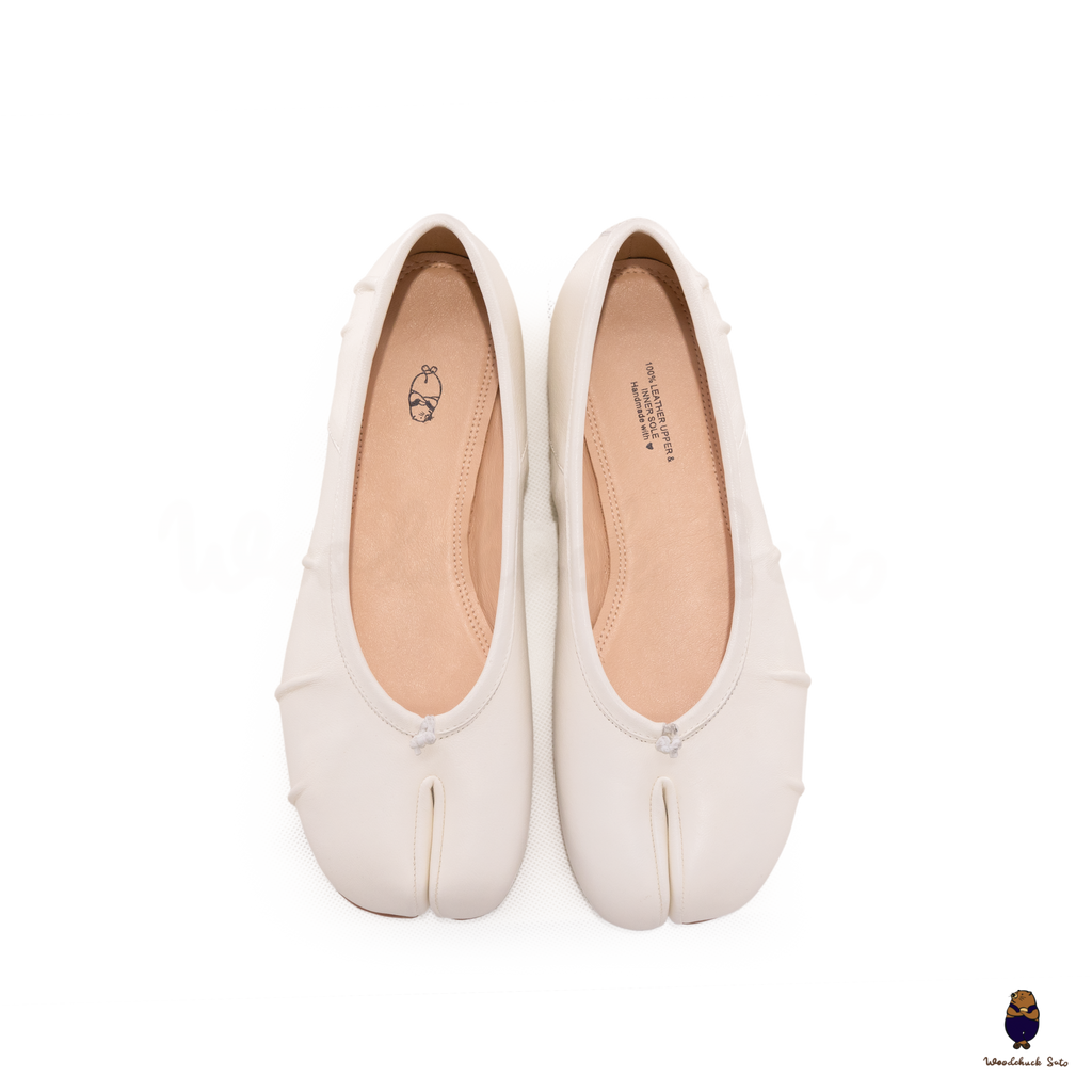 WoodchuckSato White Leather Split-Toe Tabi Fold Ballerina Flats WoodchuckSato White Leather Split-Toe Tabi Fold Ballerina Flats