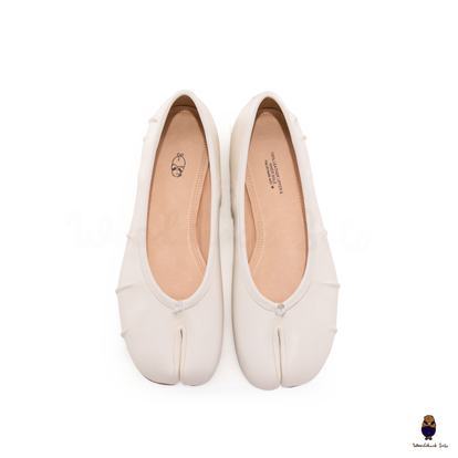 WoodchuckSato White Leather Split-Toe Tabi Fold Ballerina Flats