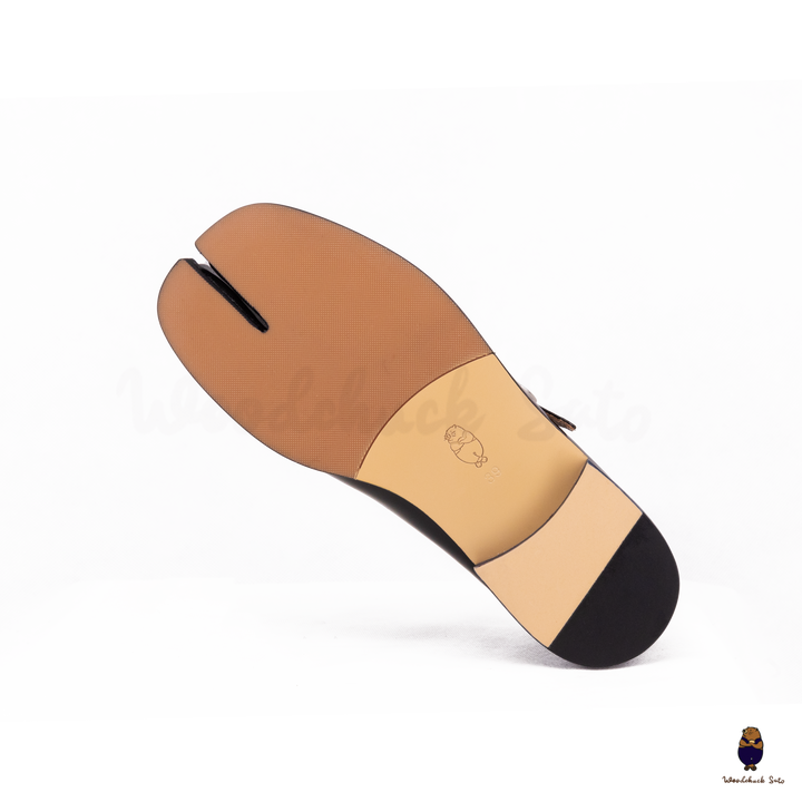 WoodChuckSato Zapatos planos Mary Jane de charol con punta dividida Tabi negro para hombre y mujer con correas de hebilla ajustables, tallas EU 35-47