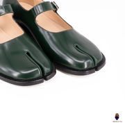 WoodChuckSato Zapatos planos Mary Jane de charol con punta dividida Tabi verde para hombre y mujer con correas de hebilla ajustables, tallas EU 35-47