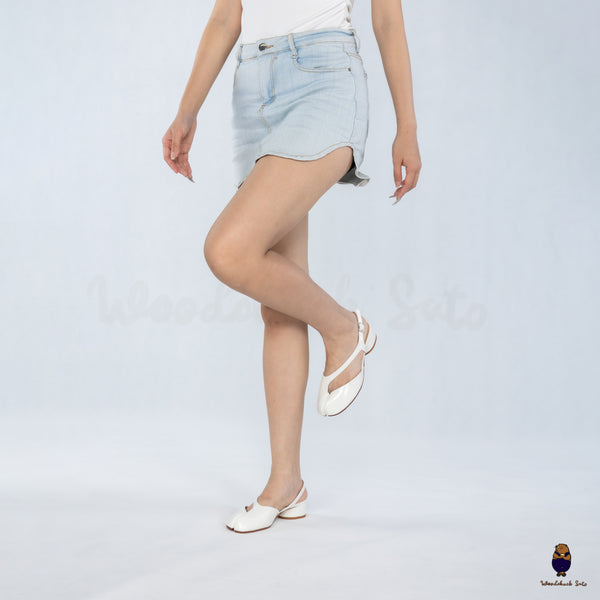 WoodchuckSato Mina White Open-Side Tabi Heels