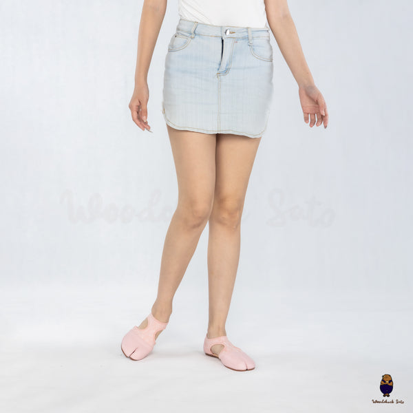 WoodchuckSato Pink Leather & Lace Mesh Tabi Cut-Out Flats
