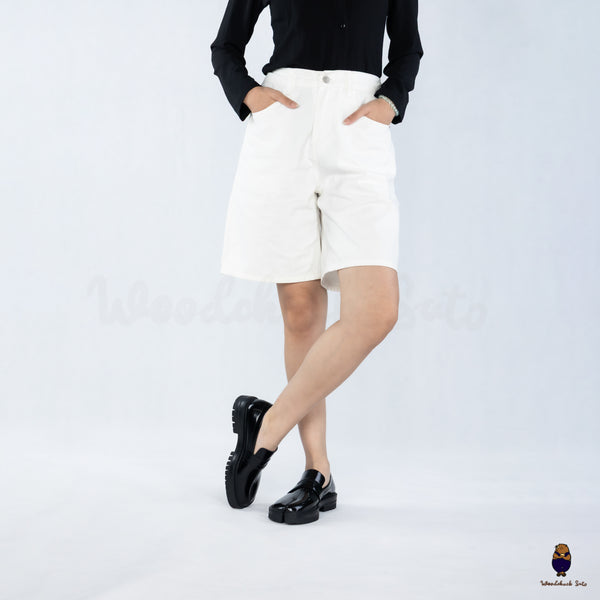 WoodchuckSato Black Fold-Heel Edge-Beaded Cowhide Leather Tabi Loafers with Removable Blue Strap and Chunky Sole