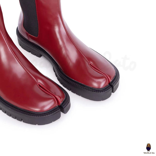 Rote Tabi Chelsea-Stiefel, Unisex, mit geteilter Zehenpartie, Woodchucksato