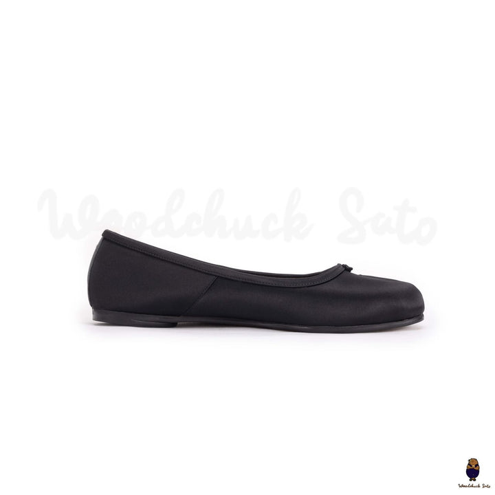 WoodChuckSato Damen- und Herren-Ballerinas „Tabi Split-Toe“ aus Satin in Schwarz, Größen EU 35–45
