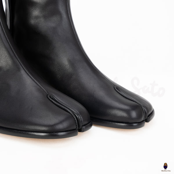 Unisex leather Tabi split-toe black boots with 3cm heel height