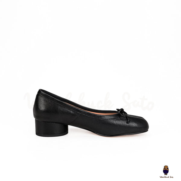 Schwarze Tabi-Mary-Jane-Schuhe aus Leder mit geteilter Zehenpartie, Größe 35–45