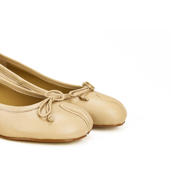 WoodChuckSato Beige Tabi Split-Toe-Schafsleder-Mary-Jane-Schafleder mit 3 cm Absatz und Schleife für Damen, Größen EU 35–45